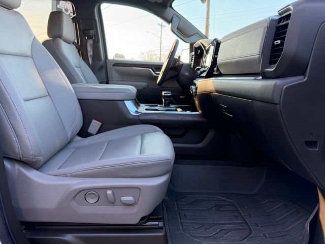 Used 2026 GMC Sierra 1500 SLT w/ SLT Premium Plus Package image 11