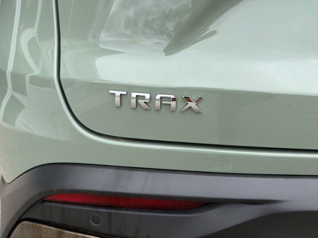 Certified 2025 Chevrolet Trax ACTIV w/ Sunroof Package FWD image 11