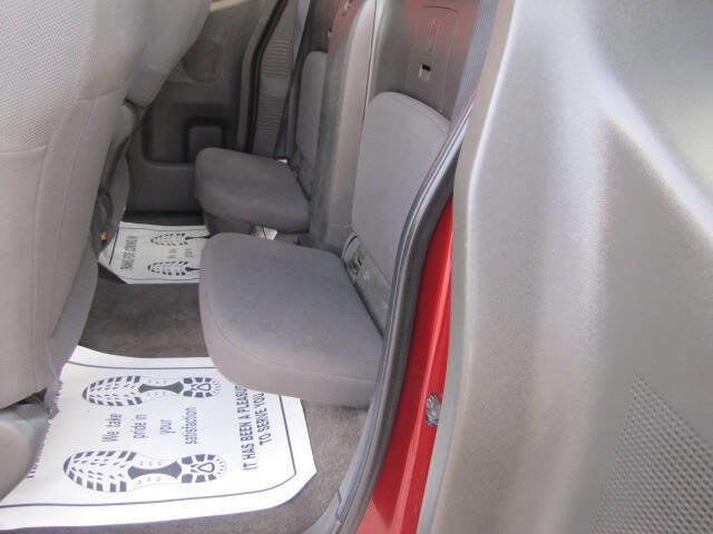 Used 2012 Nissan Frontier S w/ S Preferred Pkg RWD image 11