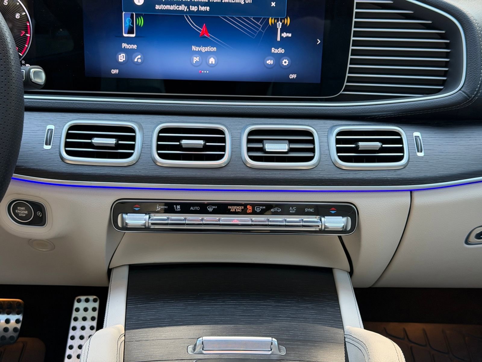 Used 2024 Mercedes-Benz GLS 450 4MATIC image 22