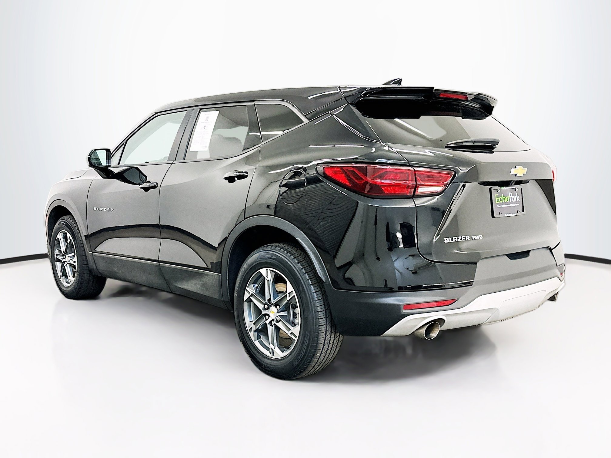 Used 2025 Chevrolet Blazer LT AWD/4WD image 5
