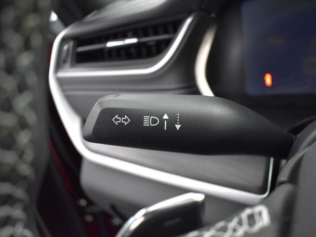 New 2025 Jeep Grand Cherokee Limited w/ Black Appearance Package image 18