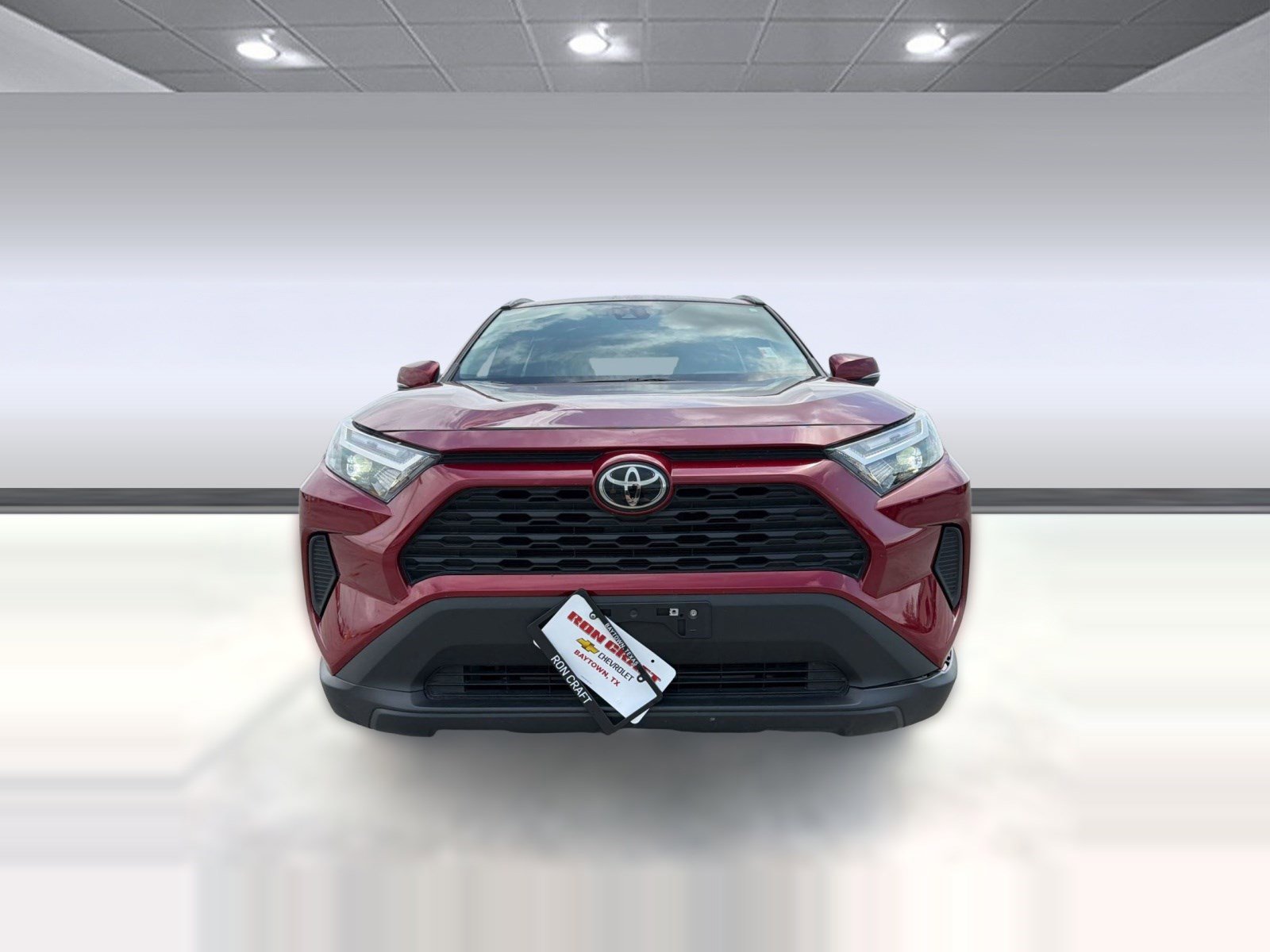 Used 2024 Toyota RAV4 XLE w/ Convenience Package image 5