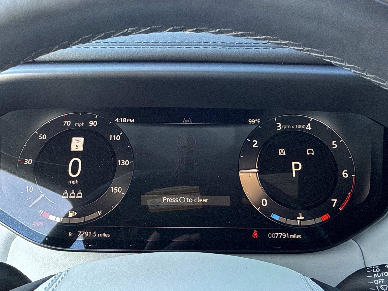 Used 2025 Land Rover Range Rover Sport S image 31