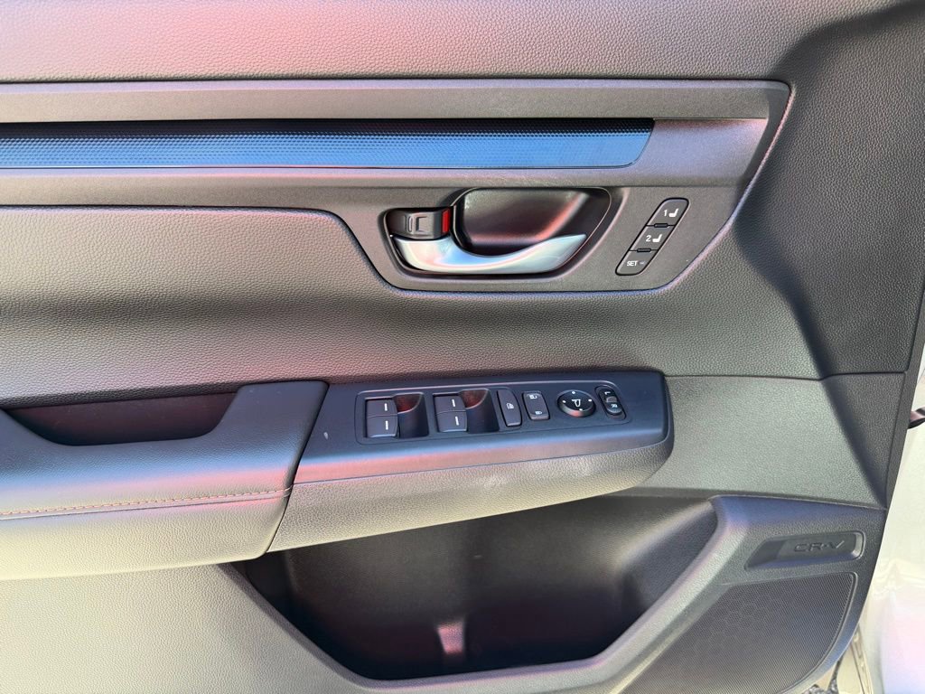 Certified 2025 Honda CR-V Sport-L image 16