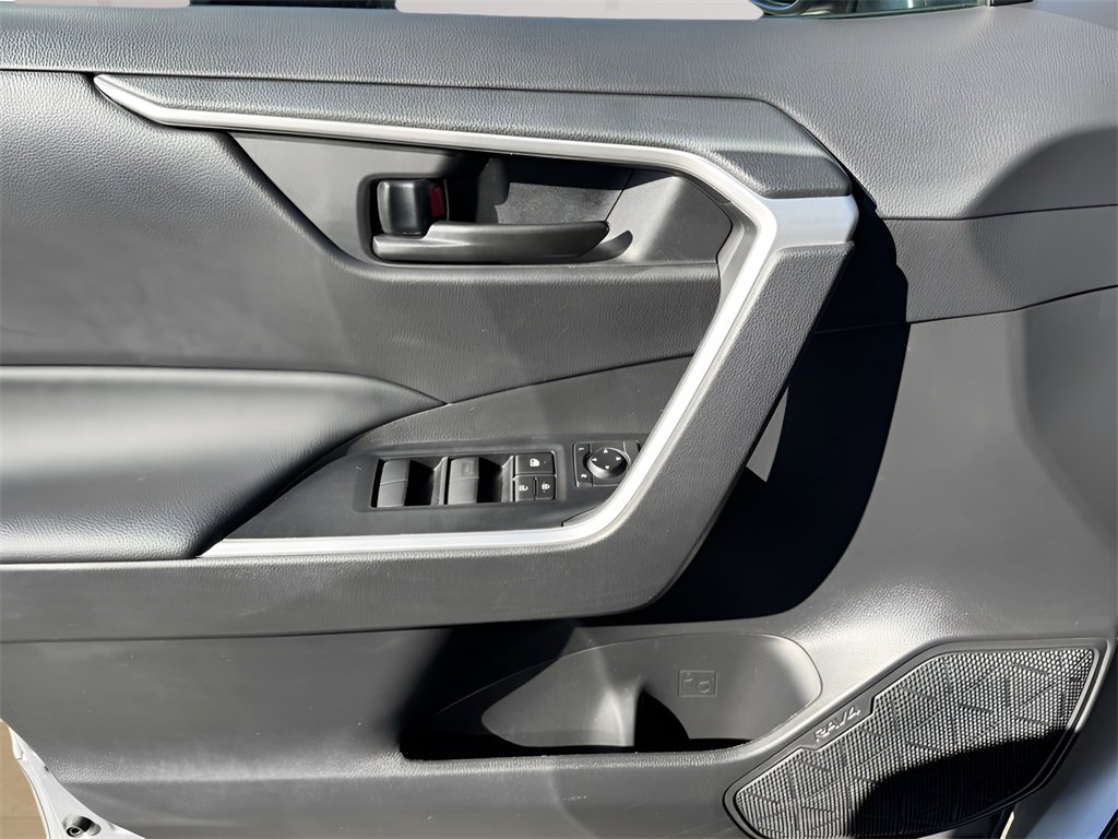 Used 2023 Toyota RAV4 LE image 24
