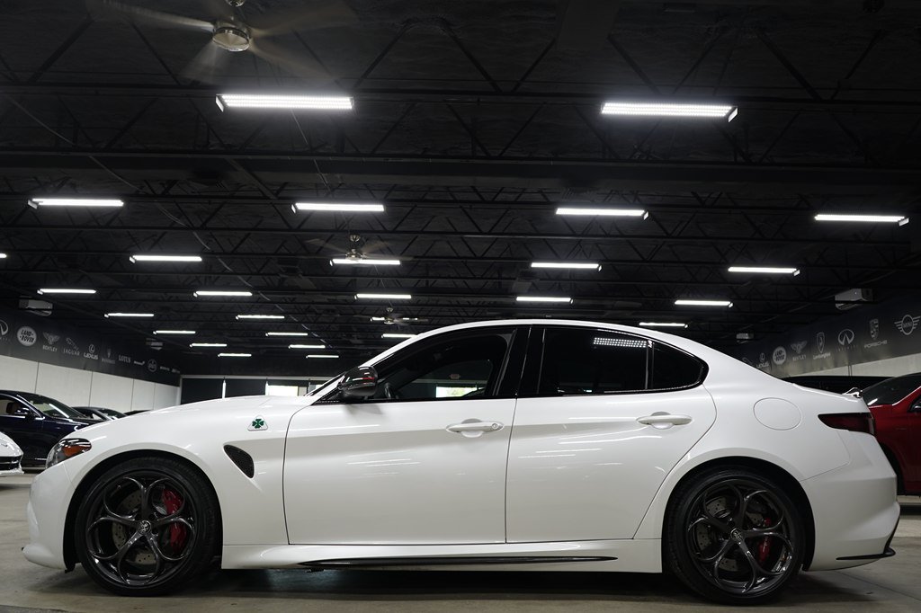 Used 2019 Alfa Romeo Giulia Quadrifoglio w/ Driver Assist Dynamic Package RWD image 2