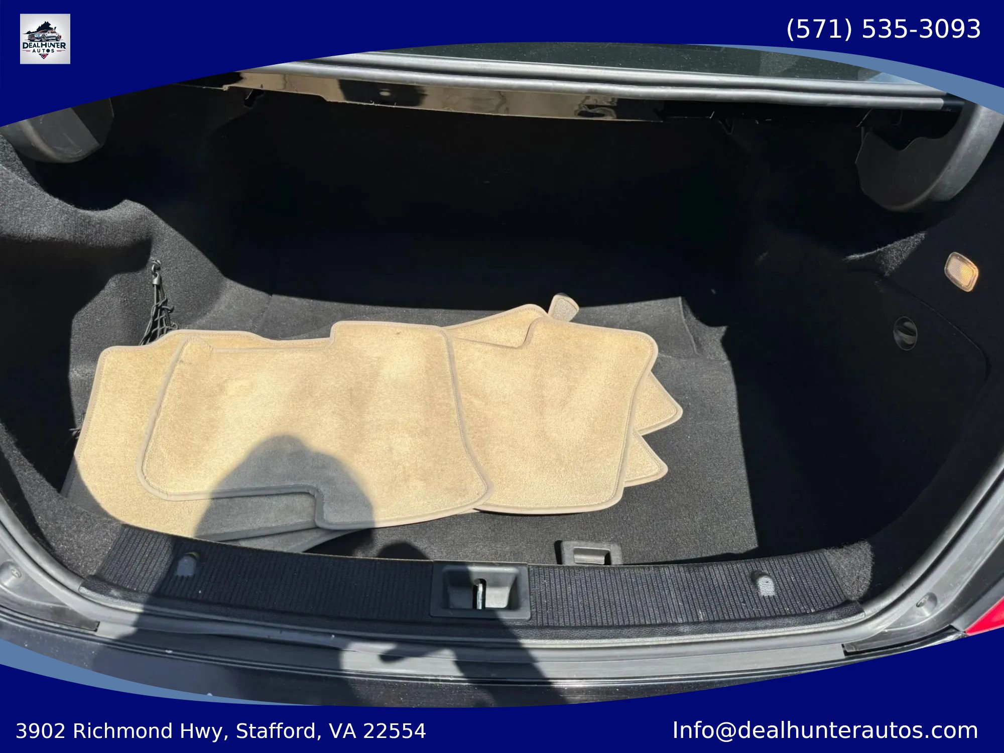 Used 2008 Mercedes-Benz C 300 Sedan image 15