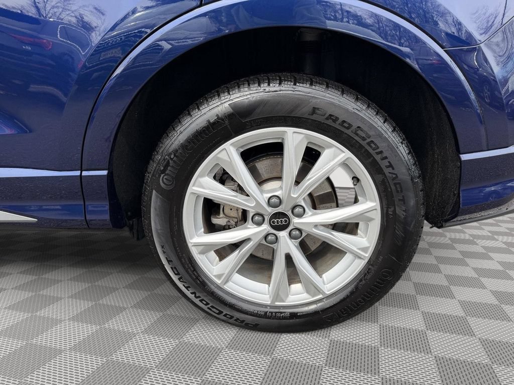 Used 2025 Audi Q3 2.0T Premium Plus w/ Premium Plus Package AWD/4WD image 8