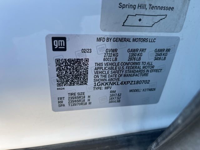 Used 2023 GMC Acadia SLE w/ Driver Convenience Package image 30