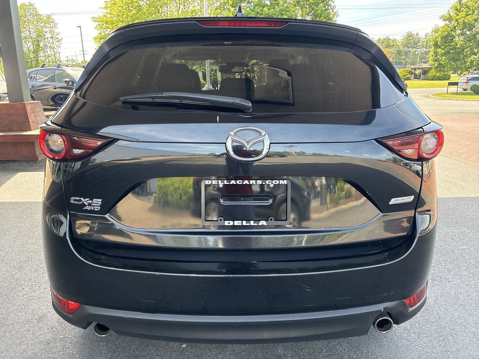 Used 2017 MAZDA CX-5 Touring w/ Preferred Equipment Package AWD/4WD image 6
