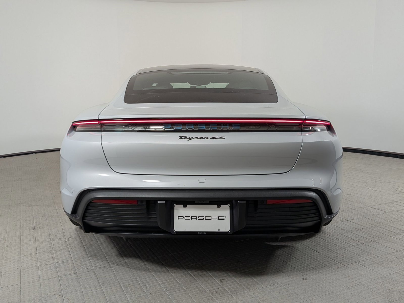 New 2025 Porsche Taycan 4S AWD/4WD image 10