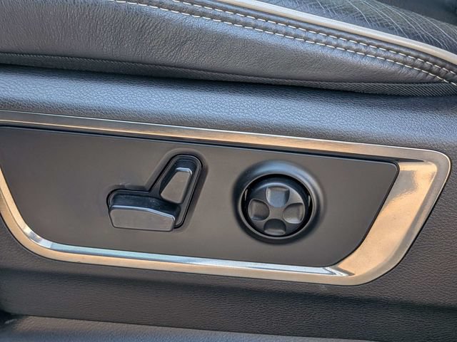 Used 2019 RAM 1500 Limited AWD/4WD image 19