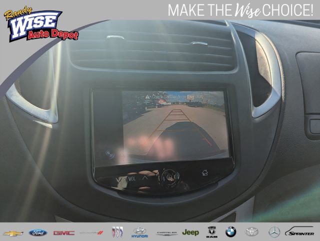 Used 2016 Chevrolet Trax LT w/ LT Sun and Sound Package FWD image 15