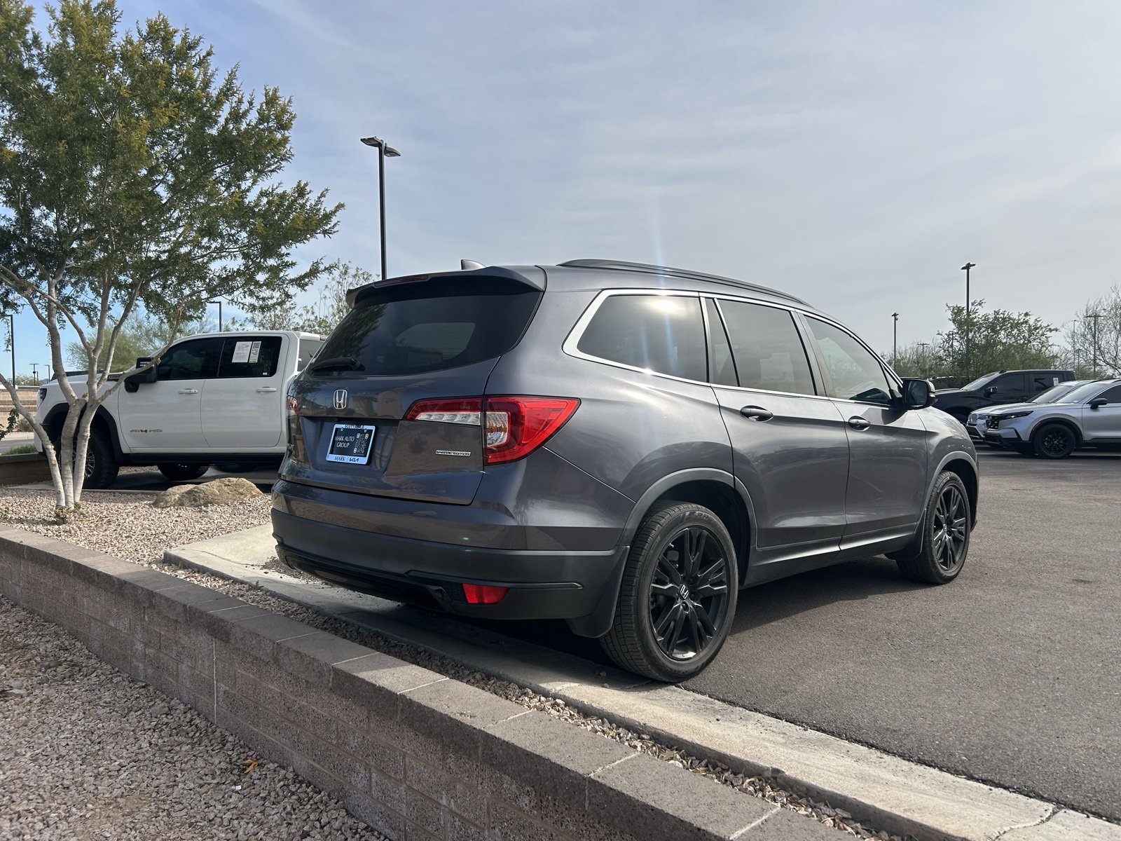 Used 2022 Honda Pilot Special Edition image 3