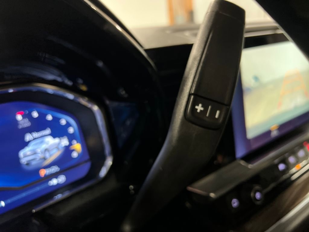 Certified 2023 Chevrolet Silverado 1500 RST image 27