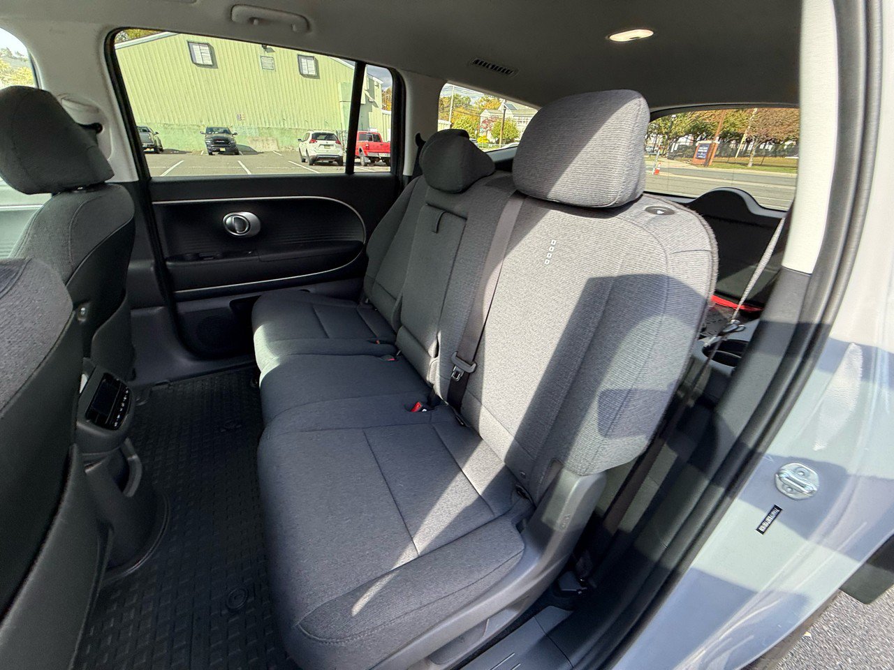 Used 2026 Hyundai Ioniq 9 SE AWD/4WD image 7