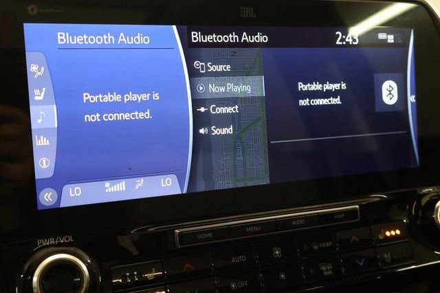 Used 2022 Toyota Highlander Platinum AWD/4WD image 23