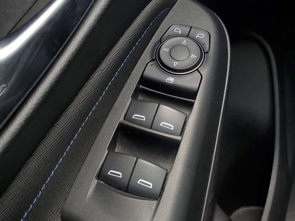 Used 2025 Buick Envista Sport Touring FWD image 18