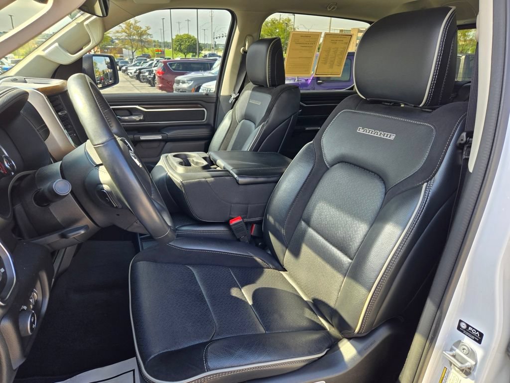 Used 2022 RAM 1500 Laramie AWD/4WD image 16