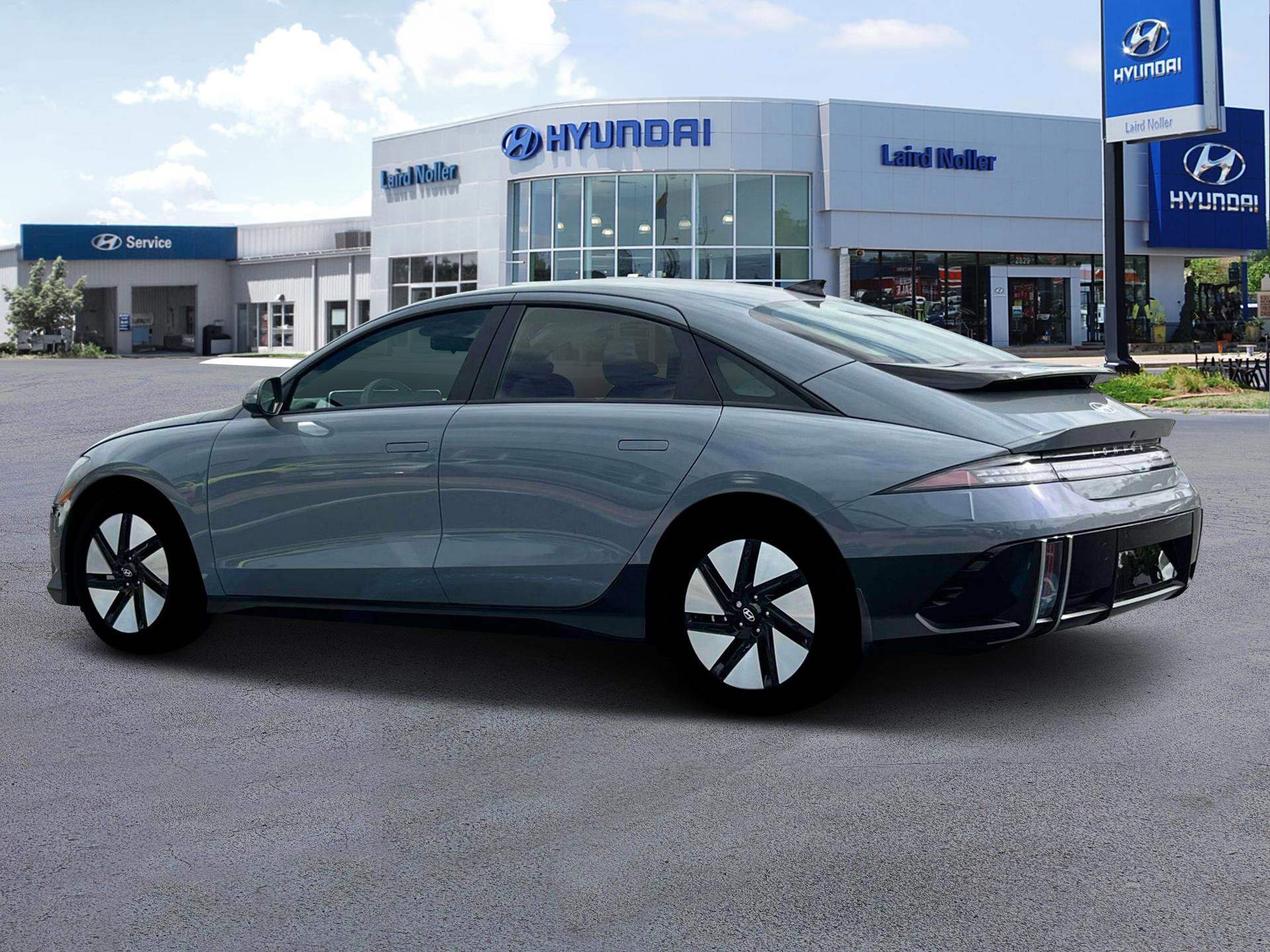 New 2025 Hyundai Ioniq 6 SE image 4