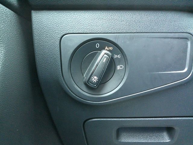 Used 2023 Volkswagen Tiguan S image 16