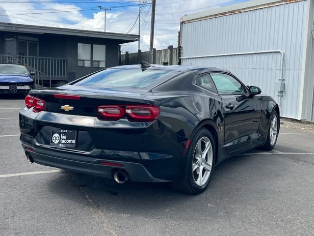 Used 2019 Chevrolet Camaro LT RWD image 5