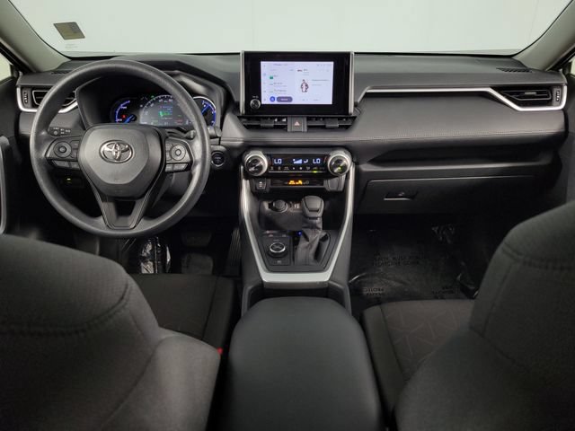 Used 2025 Toyota RAV4 XLE AWD/4WD image 21