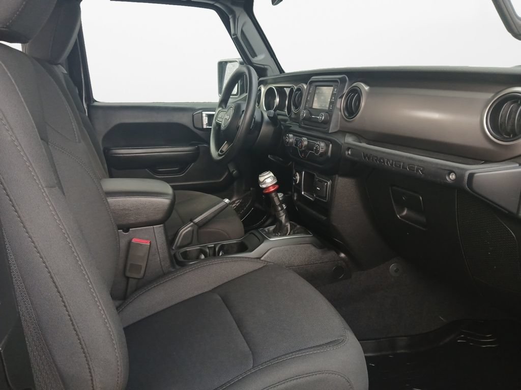 Used 2019 Jeep Wrangler Sport AWD/4WD image 24