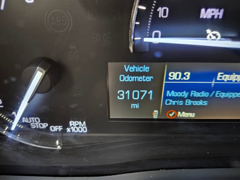 Used 2018 Cadillac XT5 Luxury w/ Driver Awareness Package image 32