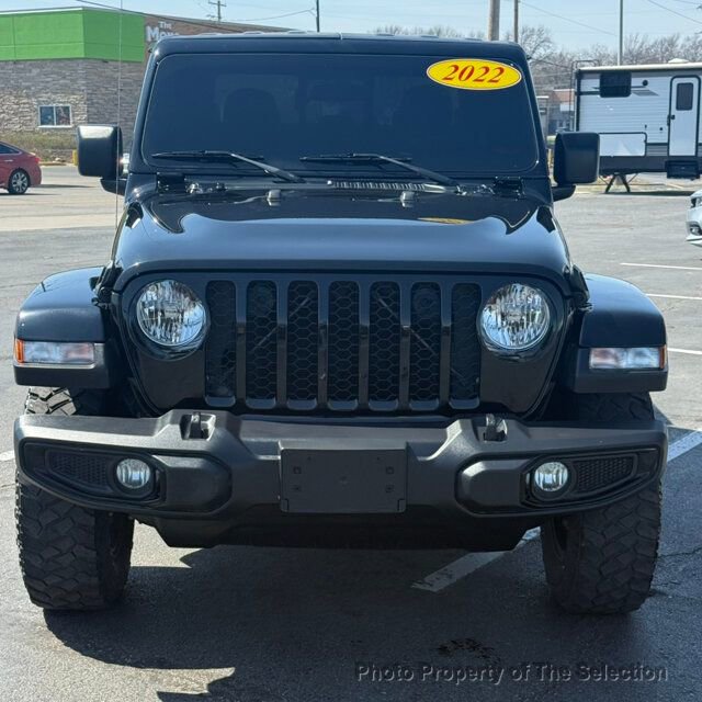 Used 2022 Jeep Gladiator Sport image 7