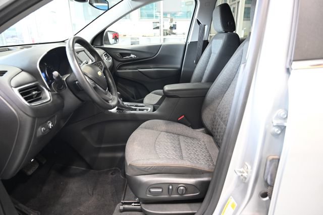 Used 2022 Chevrolet Equinox LT FWD image 9