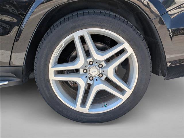 Used 2013 Mercedes-Benz GL 550 4MATIC image 17