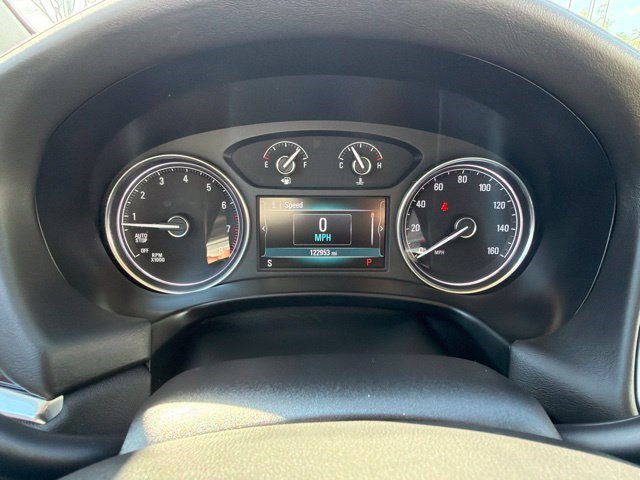 Used 2018 Buick Enclave Essence AWD/4WD image 30