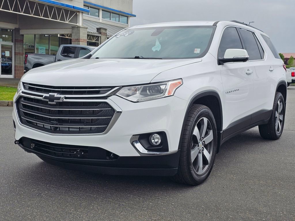Certified 2020 Chevrolet Traverse LT w/ LT Premium Package FWD image 7