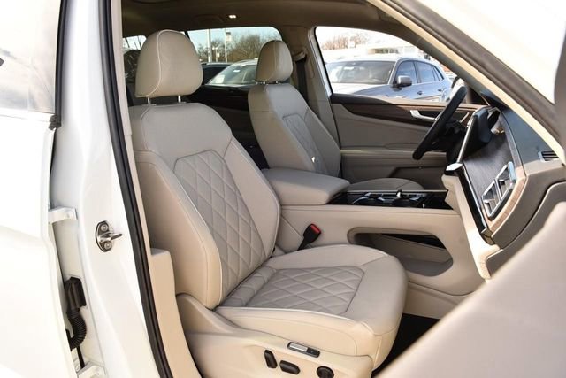 New 2026 Volkswagen Atlas SEL Premium R-Line image 19