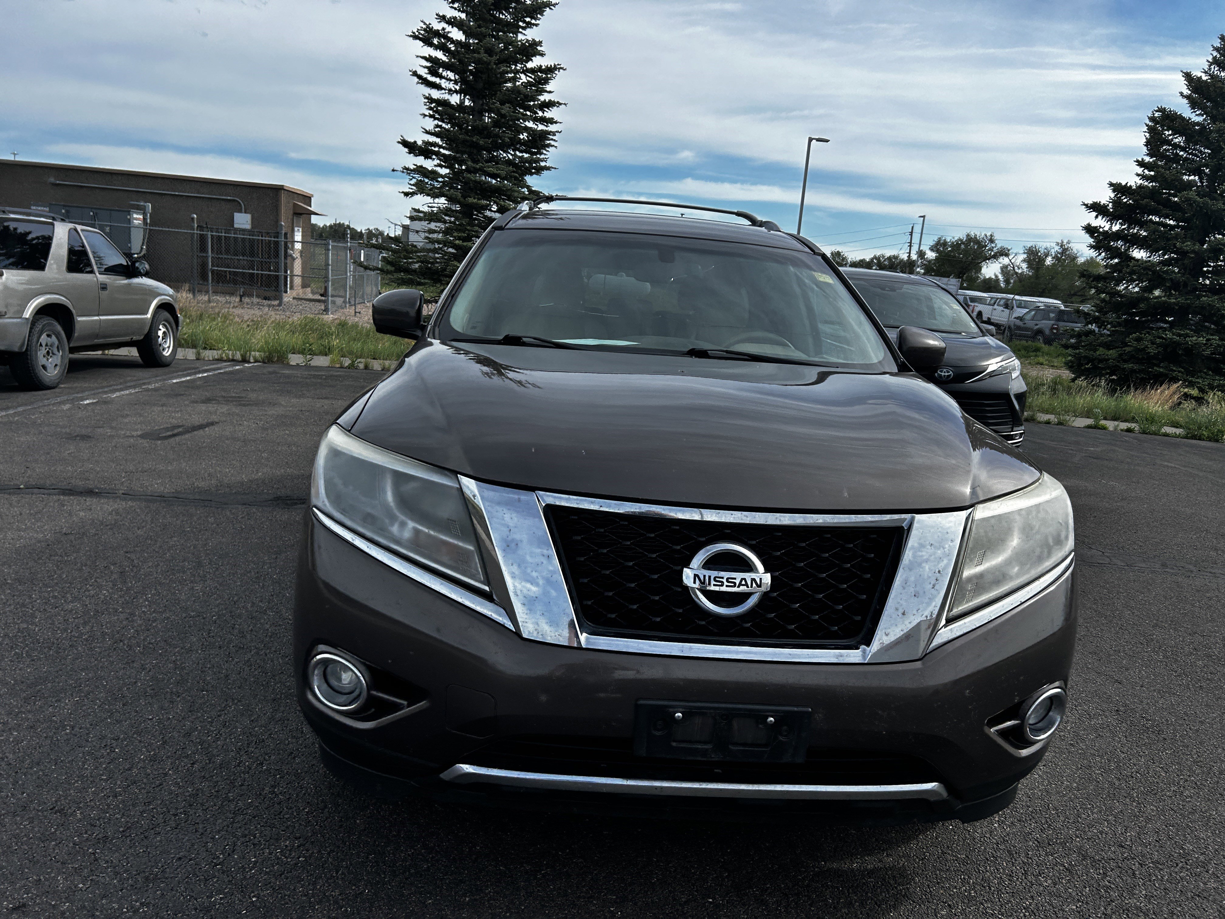 Used 2015 Nissan Pathfinder SL w/ SL Premium Package AWD/4WD image 8