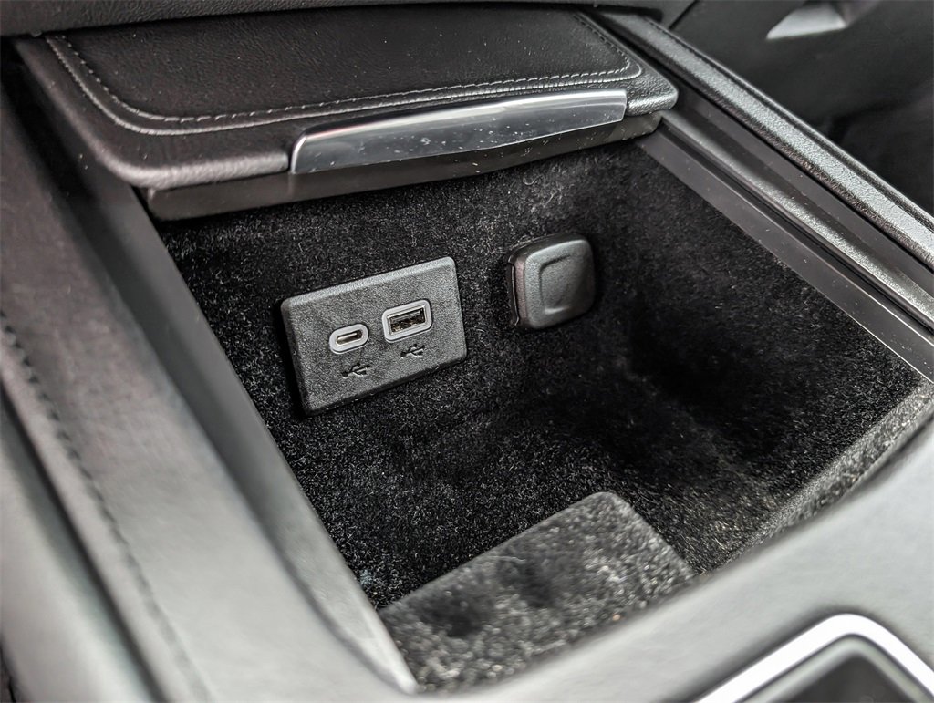 Certified 2021 Cadillac XT4 Sport w/ Cold Weather Package image 31