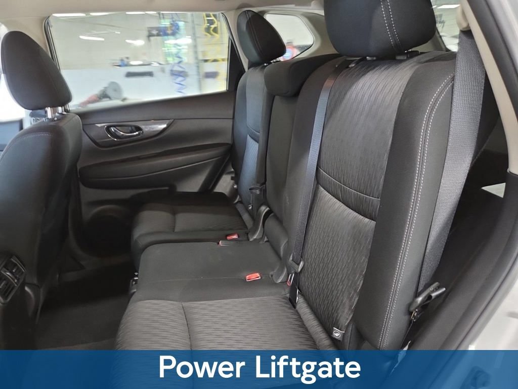 Used 2020 Nissan Rogue SV w/ Premium Package AWD/4WD image 7