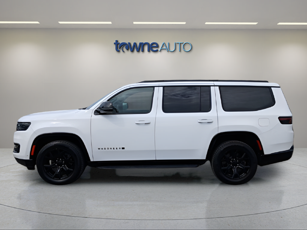 Used 2023 Jeep Wagoneer Series II AWD/4WD image 3