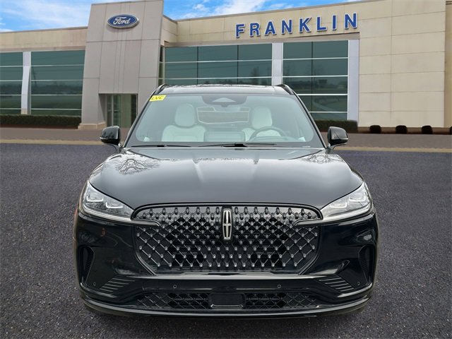 New 2026 Lincoln Aviator Black Label w/ Jet Appearance Package image 2