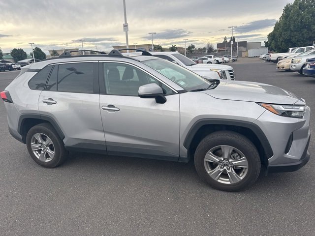 Used 2024 Toyota RAV4 XLE image 5