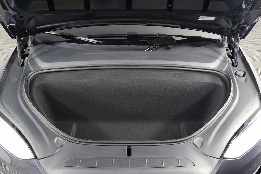 Used 2023 Tesla Model X AWD/4WD image 16