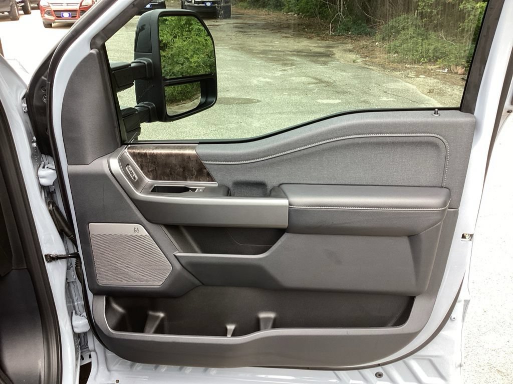 New 2026 Ford F250 Lariat w/ Black Appearance Package AWD/4WD image 36
