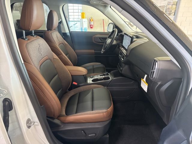 New 2025 Ford Bronco Sport Outer Banks w/ Outer Banks Tech Package+ image 18