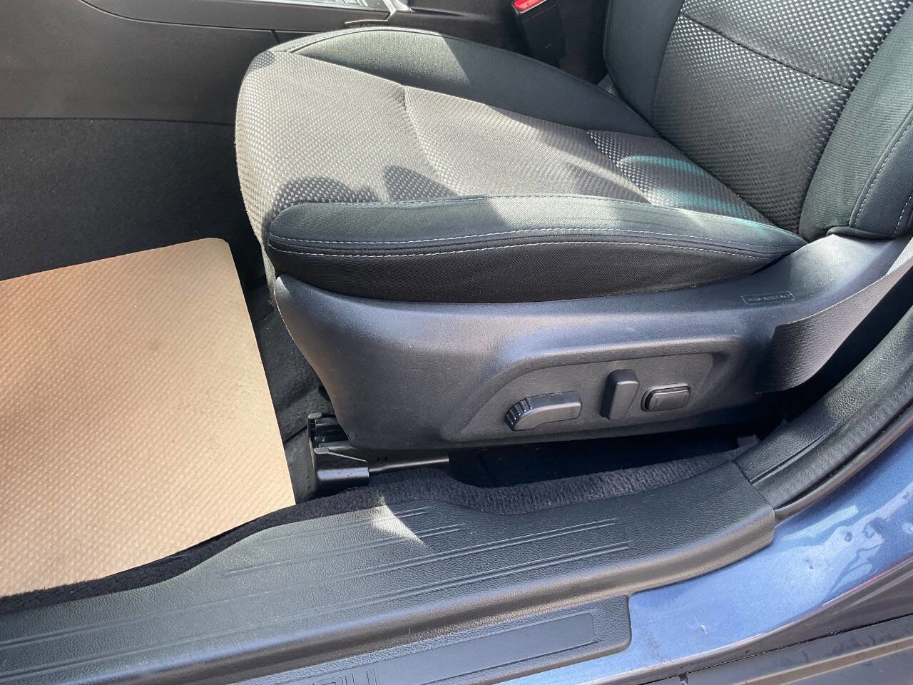 Used 2017 Subaru Outback 2.5i Premium image 17