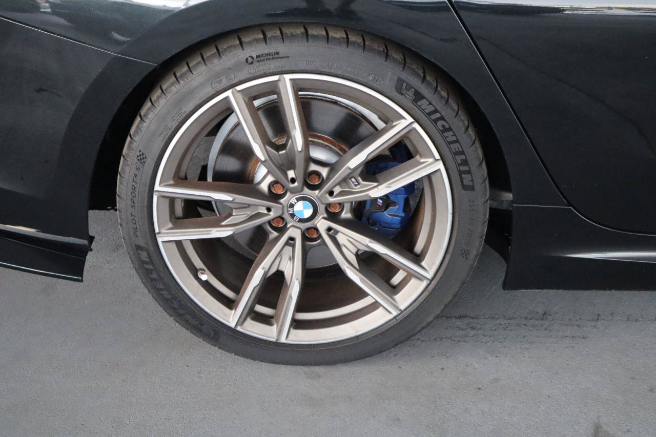 Used 2020 BMW M340i RWD image 5