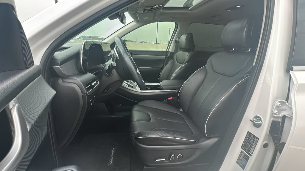 Used 2023 Hyundai Palisade XRT FWD image 4