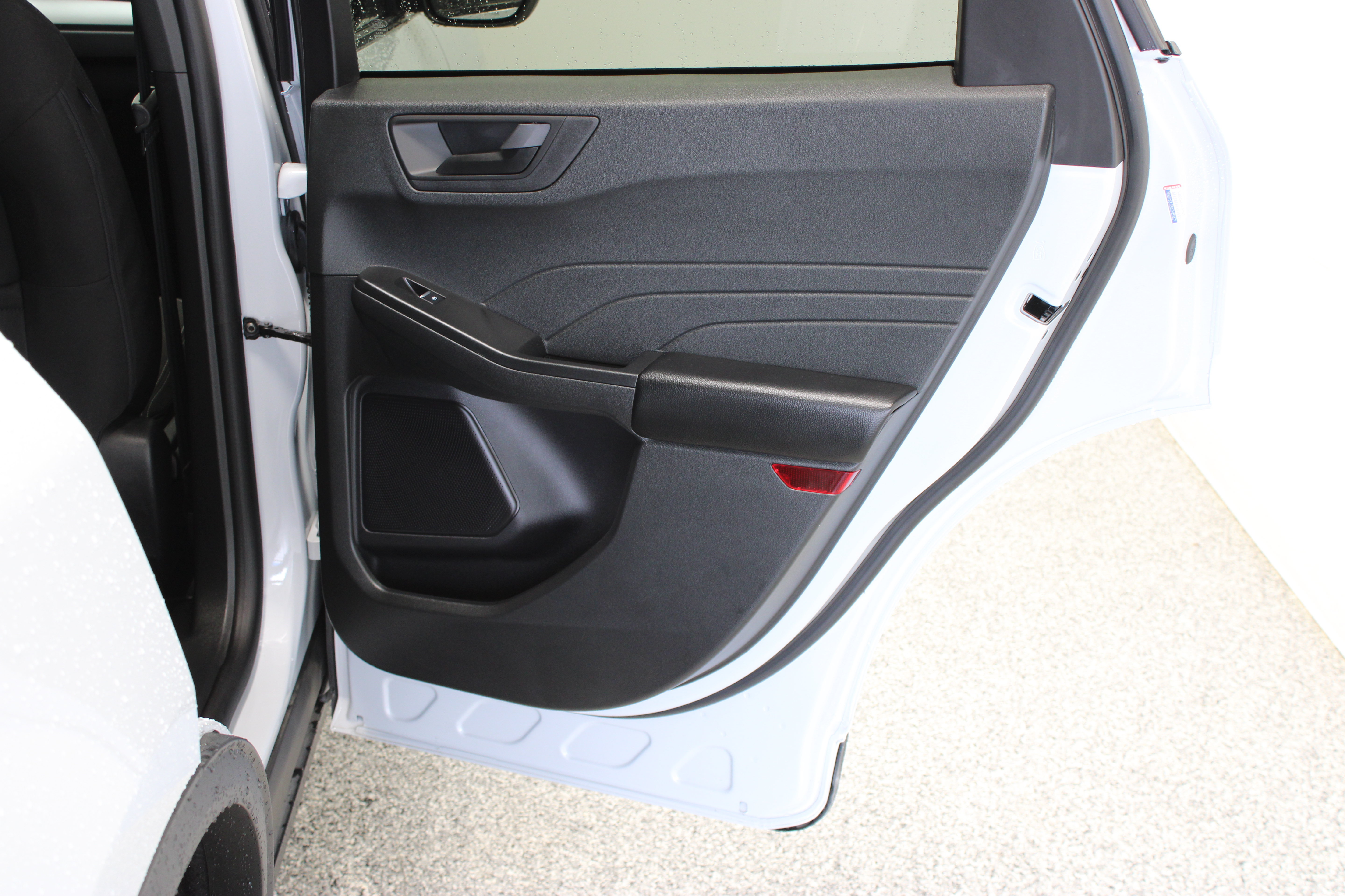 Used 2025 Ford Escape Active FWD image 31