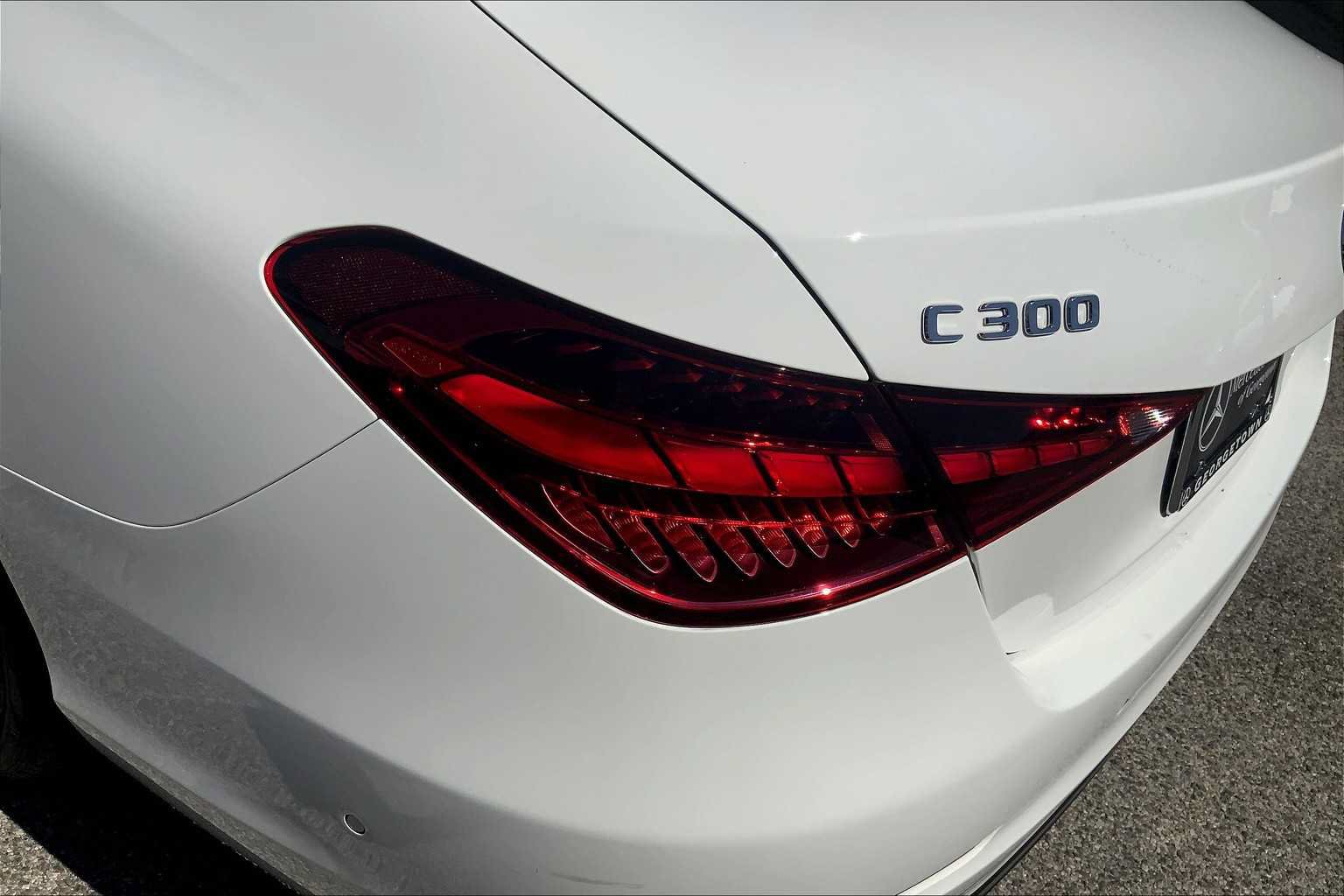 Certified 2022 Mercedes-Benz C 300 Sedan w/ Exclusive Trim Package image 28